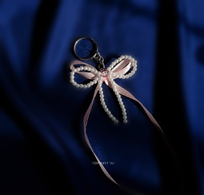 Handmade Pearl Bow Keychain