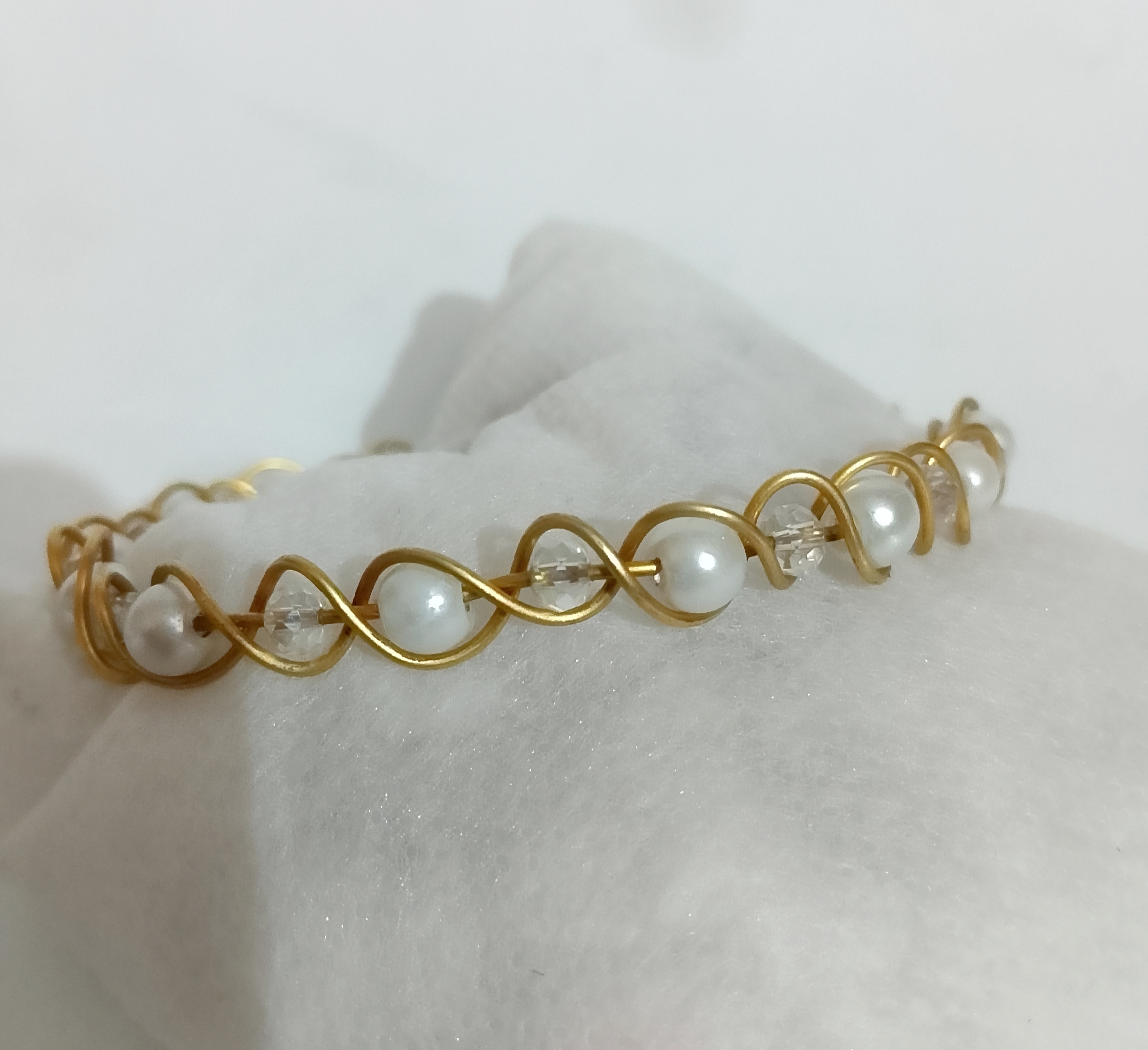 Artisan Gold Wave Pearl Bracelet