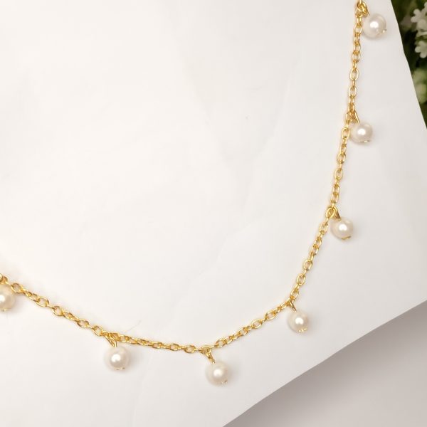 Dainty Pearl Neck Chain